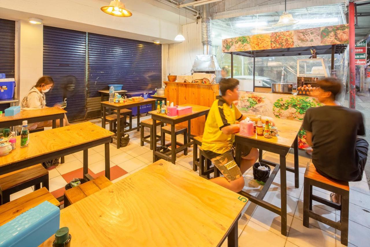 ホテル Gems Park Don Mueang Airport And Bts バンコク都 エクステリア 写真